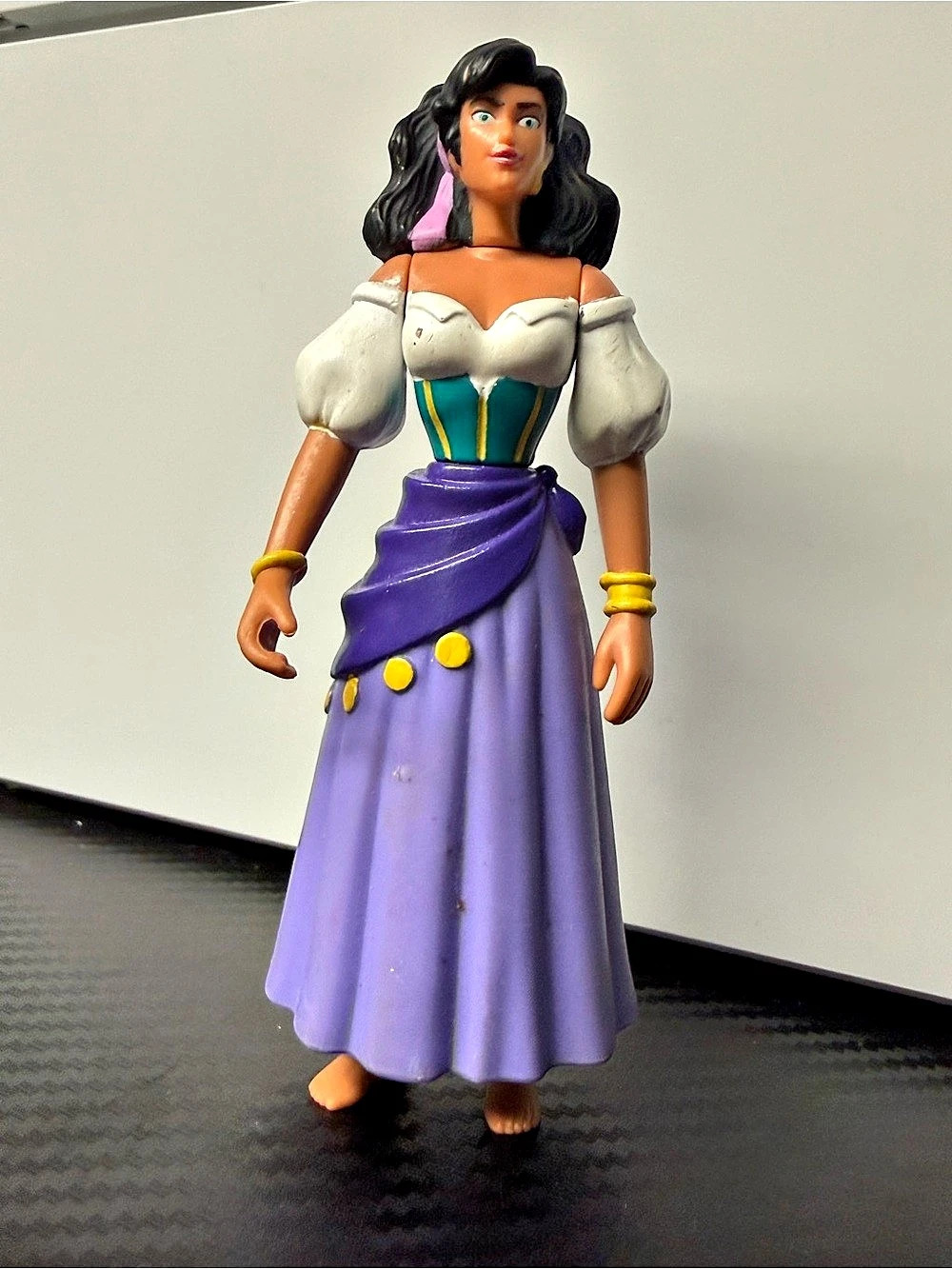 Disney The Hunchback of Notre Dame Esmeralda Figure Purple & Green